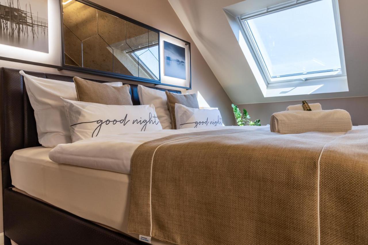Deluxe Apartment Mit Tiefgarage In Naehe Messe-Bmw-Porsche-Dhl-Flughafen-Flugzeugwerk Der Deutsche Aircraft Leipzig Buitenkant foto